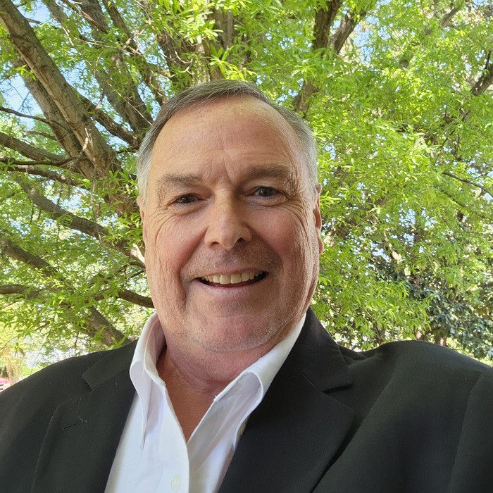Christopher Hull, Senior Operations Engineer